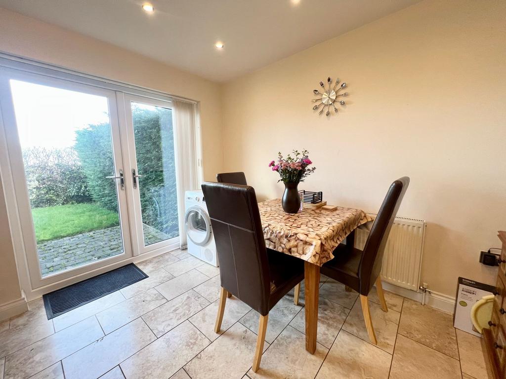 Open plan dining kitchen