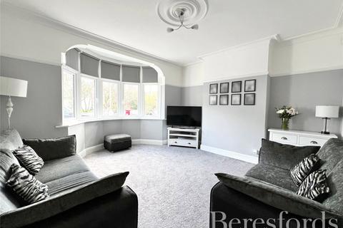 4 bedroom semi-detached house for sale, Grey Towers Avenue, Hornchurch, RM11