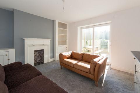 Flat B, 15 Archery Square, Walmer, Deal, CT14 7JA