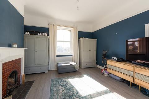 Flat B, 15 Archery Square, Walmer, Deal, CT14 7JA