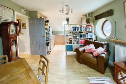 2 bedroom apartment for sale, Arden Mews, Kingsbury, Tamworth, B78 2DF