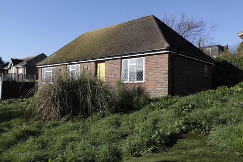 3 bedroom detached bungalow for sale - Hollingbury Road, Brighton, East Sussex