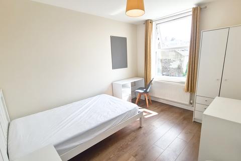 2 bedroom flat to rent - Elm Grove, Brighton BN2