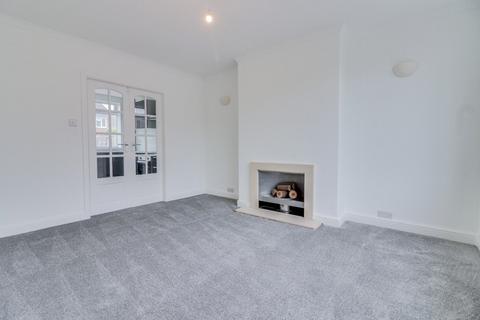 3 bedroom terraced house for sale, Longfield Drive, Rodley, Leeds, West Yorkshire, LS13