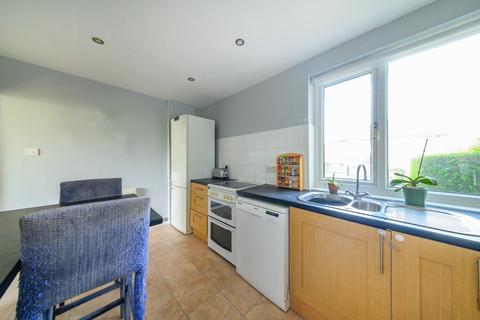 2 bedroom terraced house for sale - Beacon Grove, Morley, LS27