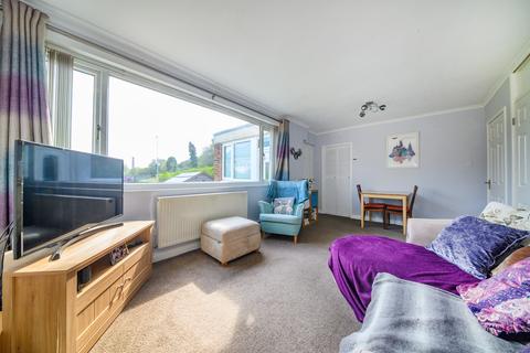 34 Beacon Grove, Morley, Leeds, LS27 9HJ