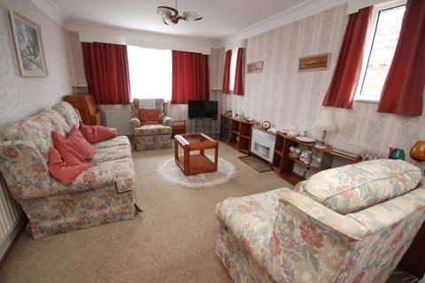 2 bedroom bungalow for sale, Bognor Road, Broadstone, Dorset, BH18