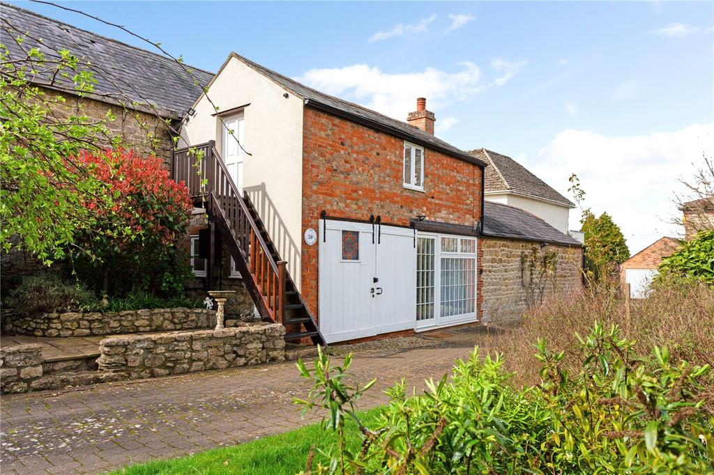 Coach House