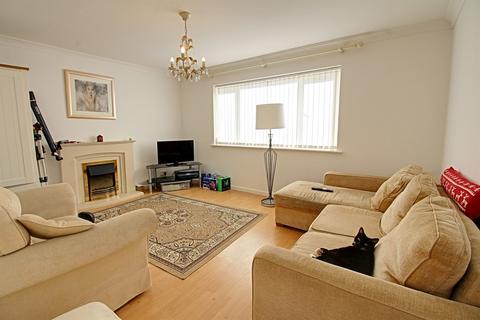 1 bedroom flat to rent - Brucewood Parade