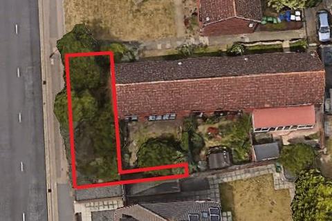 Land for sale, Land Adajcent to 117B Northend Road, Erith, Kent, DA8 3PZ