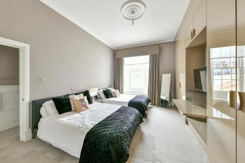 2 bedroom flat for sale, Eaton Place, Belgravia, London, SW1X