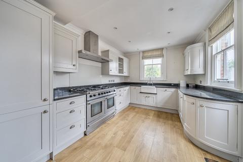 4 bedroom semi-detached house for sale, Firgrove Hill, Farnham, Surrey, GU9