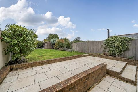 4 bedroom semi-detached house for sale, Firgrove Hill, Farnham, Surrey, GU9
