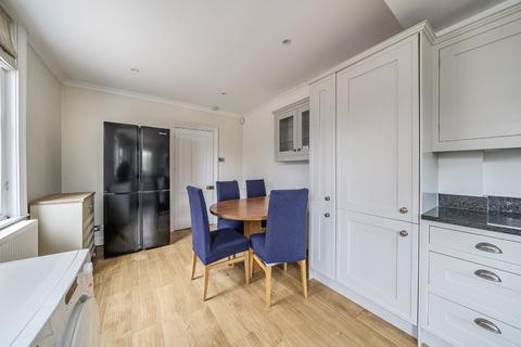 4 bedroom semi-detached house for sale, Firgrove Hill, Farnham, Surrey, GU9