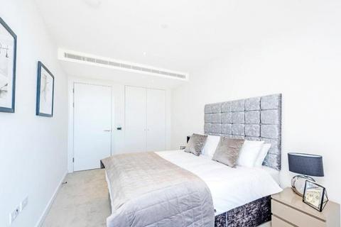 1 bedroom apartment for sale, Sky Gardens, Nine Elms SW8