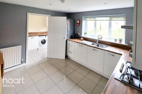 58 Chessel Drive, Patchway, Bristol, BS34 5BH