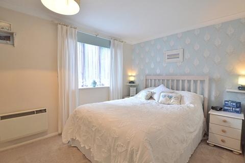 1 bedroom flat to rent - Maroons Way London SE6