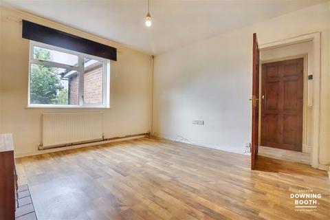 14 Beech Gardens, Lichfield, WS14 9EB