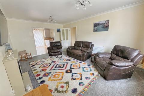 3 bedroom detached bungalow for sale, Merley