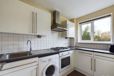 1 bedroom flat for sale - Woodpecker Mount, Pixton Way, Croydon