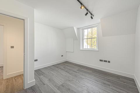 2 bedroom flat to rent - Mill Lane London NW6