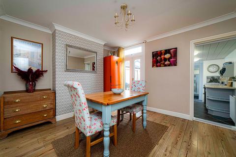 3 bedroom terraced house for sale, Harbour Street, Whitstable, CT5