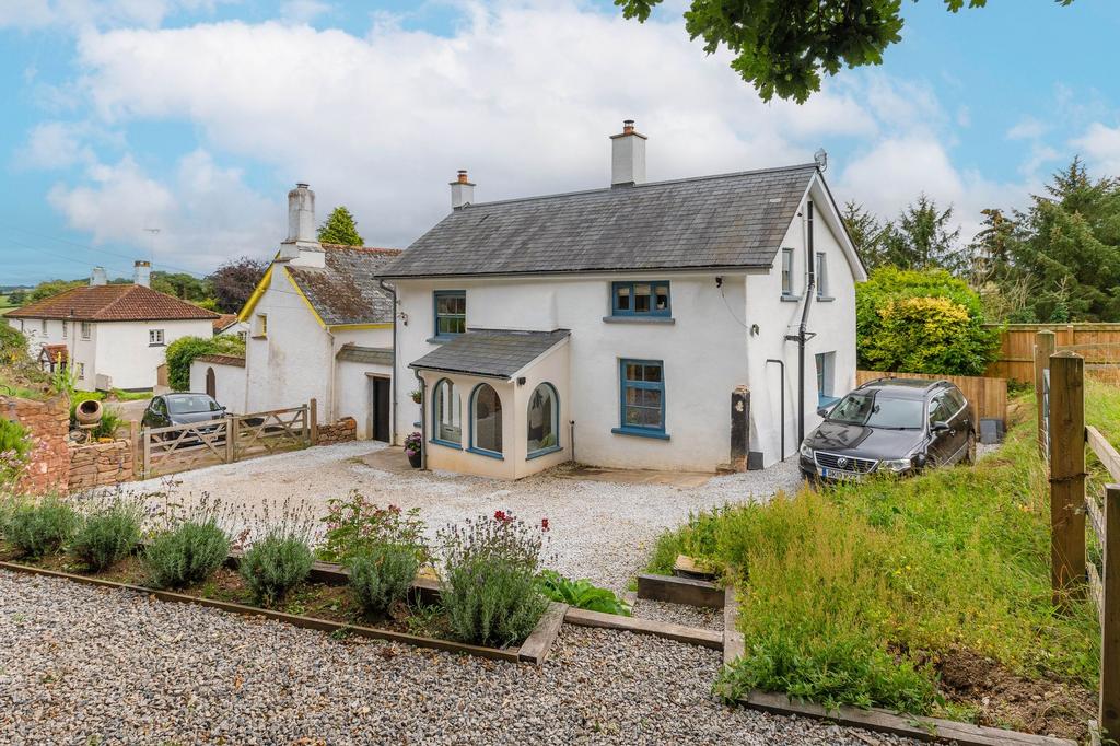 Tedburn St Mary, Exeter, EX6 2 bed detached house for sale £395,000