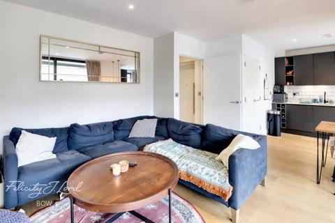 2 bedroom flat to rent, Douro Street, London