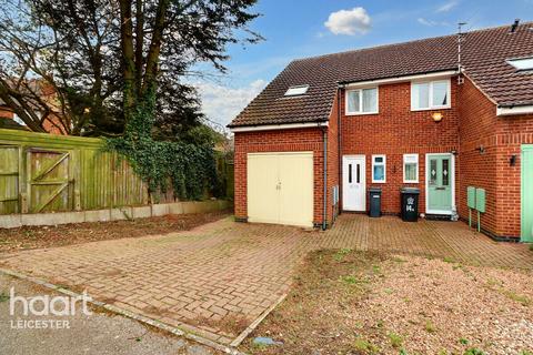 2 bedroom end of terrace house for sale - Hartfield Road, Leicester