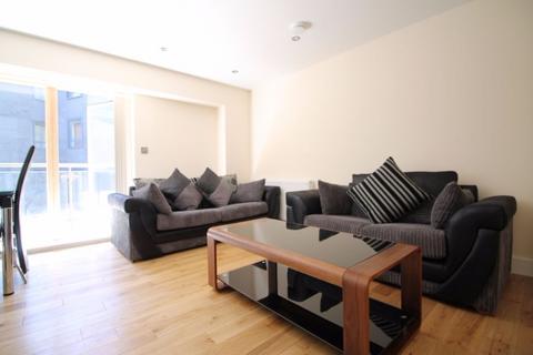 2 bedroom apartment to rent - 8 Shirley Street, Canning Town, E16