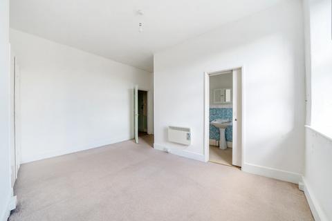 1 bedroom flat for sale, High Street, Dulverton, TA22