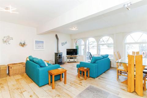 2 bedroom apartment for sale, South Town, Dartmouth, Devon, TQ6