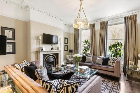 undefined, Crescent Terrace, Cheltenham, Gloucestershire, GL50.