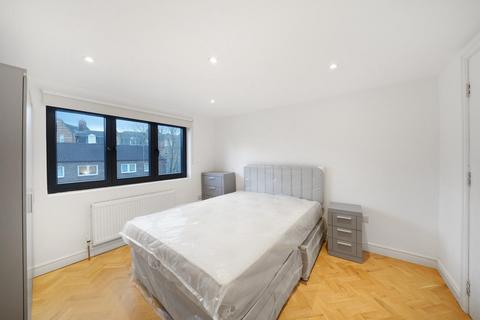 6 bedroom townhouse to rent - Brick Lane, Shoreditch, E2