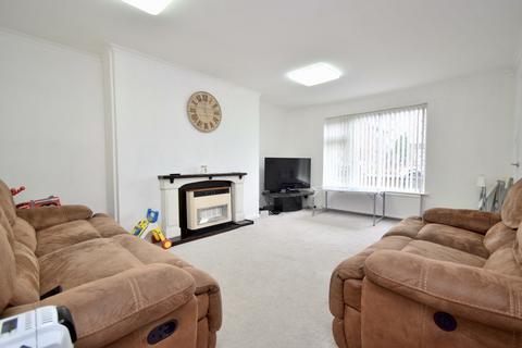 3 bedroom terraced house for sale, Brook Road, Thurnby Lodge, Leicester, LE5