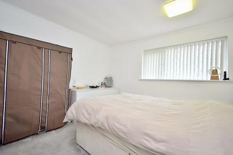 33 Brook Road, Leicester, LE5 2HE