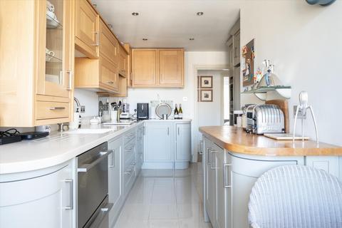 4 bedroom flat for sale, New Cavendish Street, London, W1W.