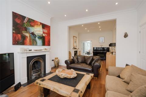 9 Sandycoombe Road, Twickenham, TW1 2LU