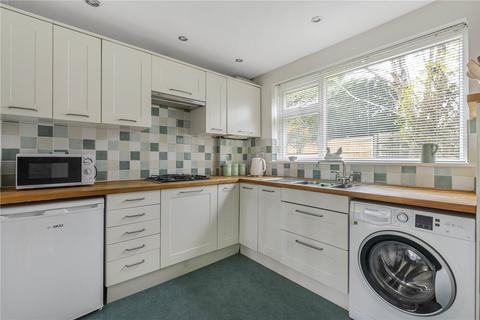2 bedroom apartment for sale, Field Close, Bromley, BR1