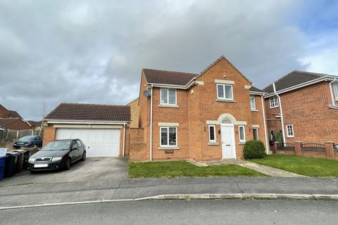 4 bedroom detached house for sale - Long Cliffe Close, Shafton, S72