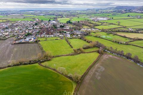 Land for sale - Kingswood, Gloucestershire GL12