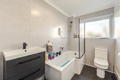 1 bedroom flat for sale - Heene Road, Worthing, West Sussex, BN11