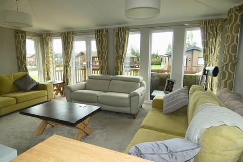 undefined, Seaview Avenue, CO5 8DA