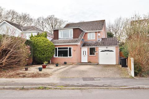 4 bedroom detached house for sale - Holly Grove, Verwood, BH31