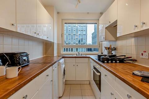 2 bedroom apartment to rent, LUKE HOUSE, WESTMINSTER, SW1P
