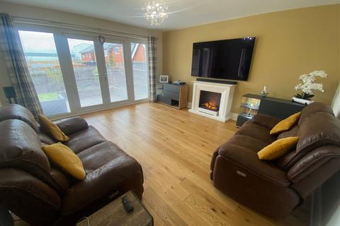 12 Cavalier Square, Chadderton, Oldham, OL9 9FP