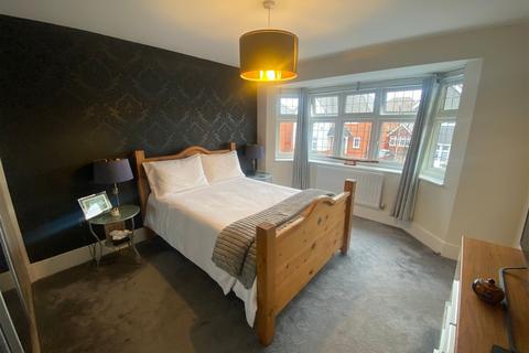 12 Cavalier Square, Chadderton, Oldham, OL9 9FP
