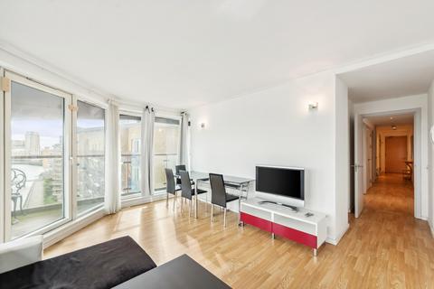 2 bedroom flat for sale, Hutchings Street, London, E14