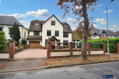 7 bedroom detached house for sale, Nelmes Way, Emerson Park, Hornchurch, RM11