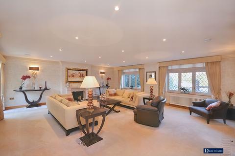 7 bedroom detached house for sale, Nelmes Way, Emerson Park, Hornchurch, RM11